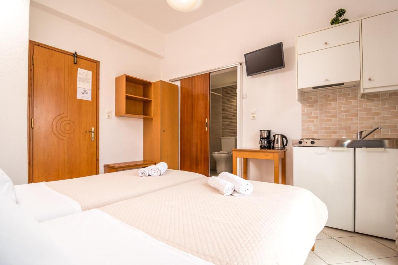 Apartament Oriental Bay Palaiochora Zewnętrze zdjęcie