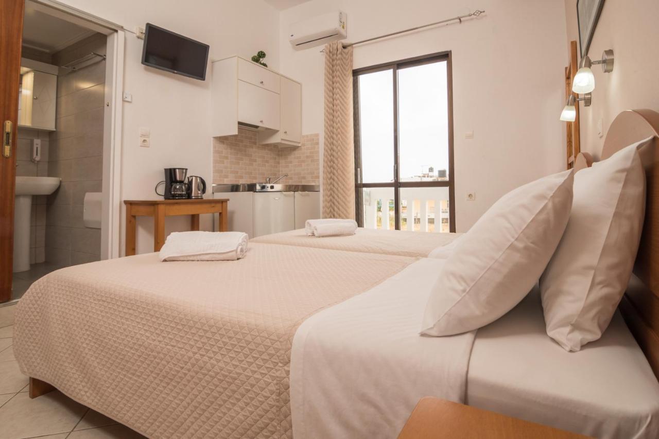 Apartament Oriental Bay Palaiochora Zewnętrze zdjęcie