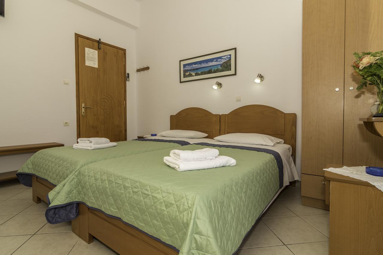 Apartament Oriental Bay Palaiochora Zewnętrze zdjęcie